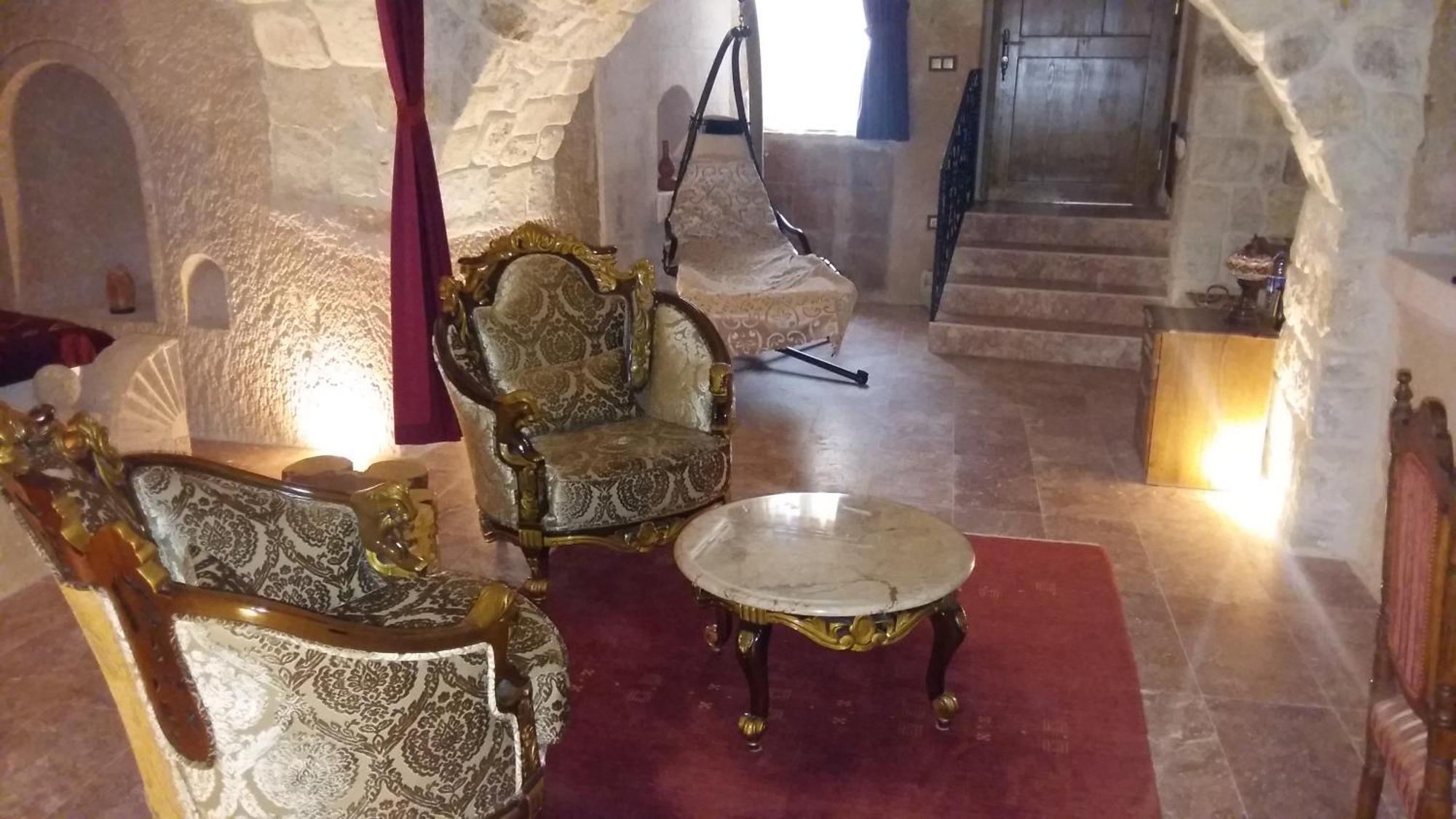 فندق أورييد كيف سويتس أوروغوبْ الغرفة الصورة